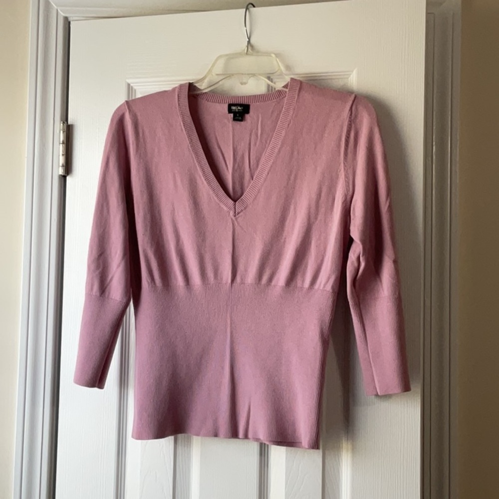 Mossimo pink sweater, size L.